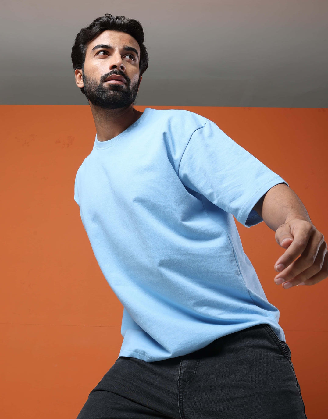 Oversized T-shirts - CARAV